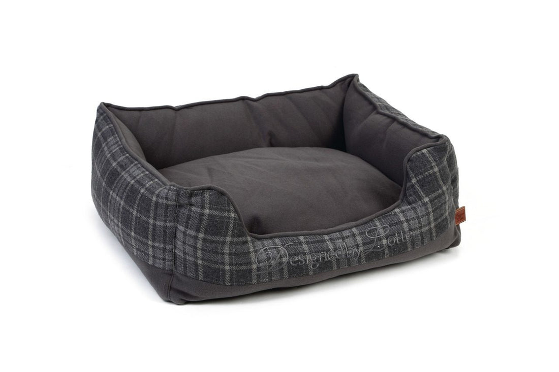 Cama-de-Design-by-Lotte-para-perros-pequenos-de-color-gris-cama-de-Design-by-Lotte-para-caniches-de-Salvaterra-de-Magos