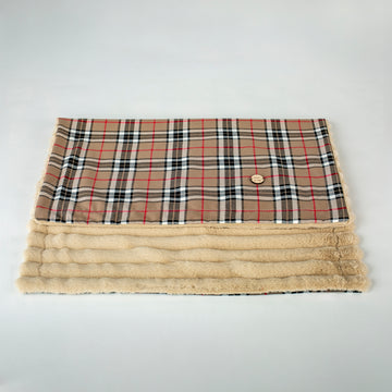 Mantita impermeable multiuso Burberry de Salvaterra de Magos